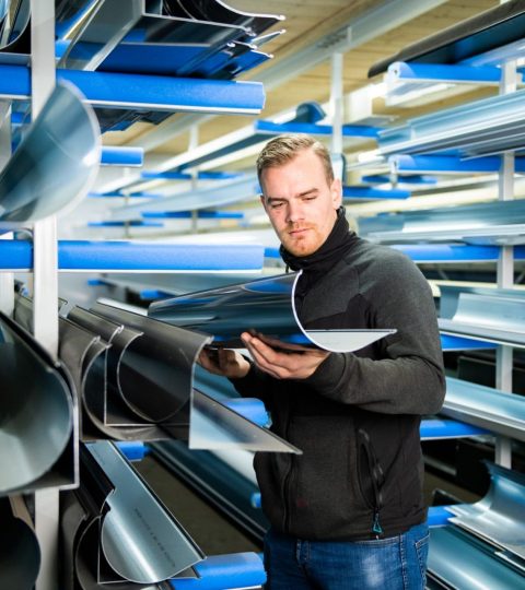 Over De Zonweringfabriek Buitenzonwering Elektrisch Zonnescherm, Op Maat Gemaakte Knikarmschermen Elektrisch Bediend (9)