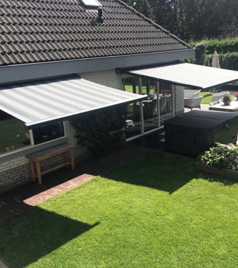 Zonnescherm van Klanten van de Zonwering Fabriek